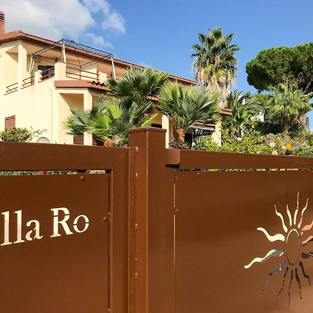 Villa Ro Porto Columbu - Perd'E Sali Екстер'єр фото