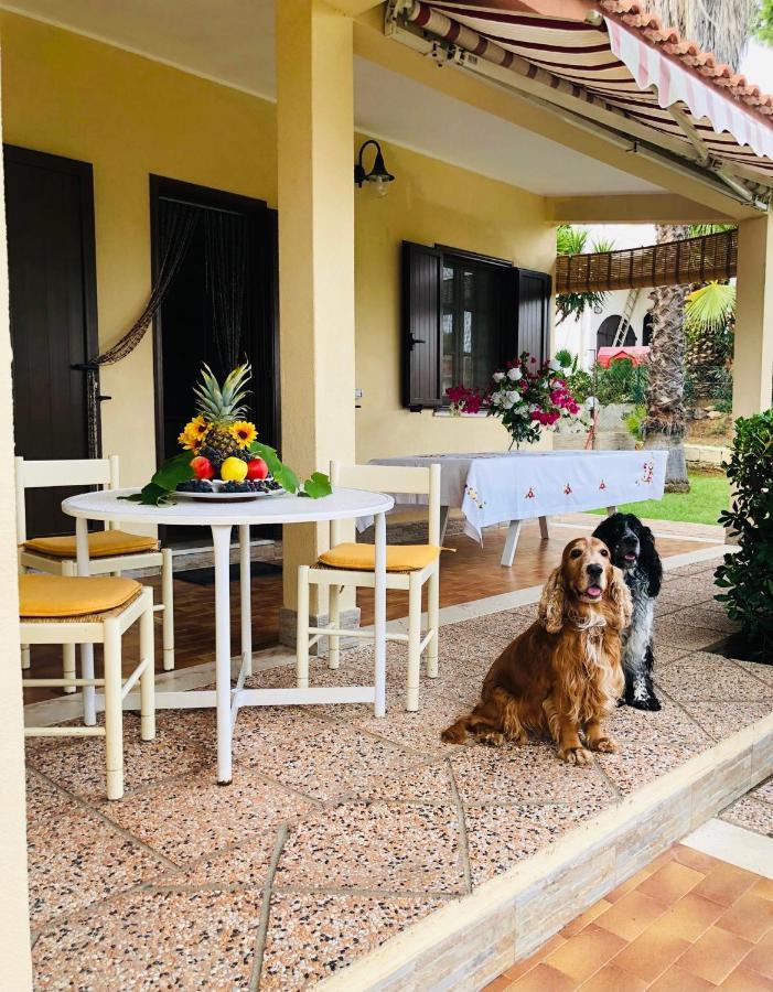 Villa Ro Porto Columbu - Perd'E Sali Екстер'єр фото