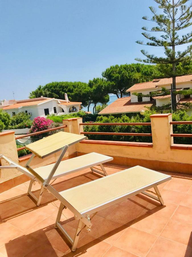 Villa Ro Porto Columbu - Perd'E Sali Екстер'єр фото